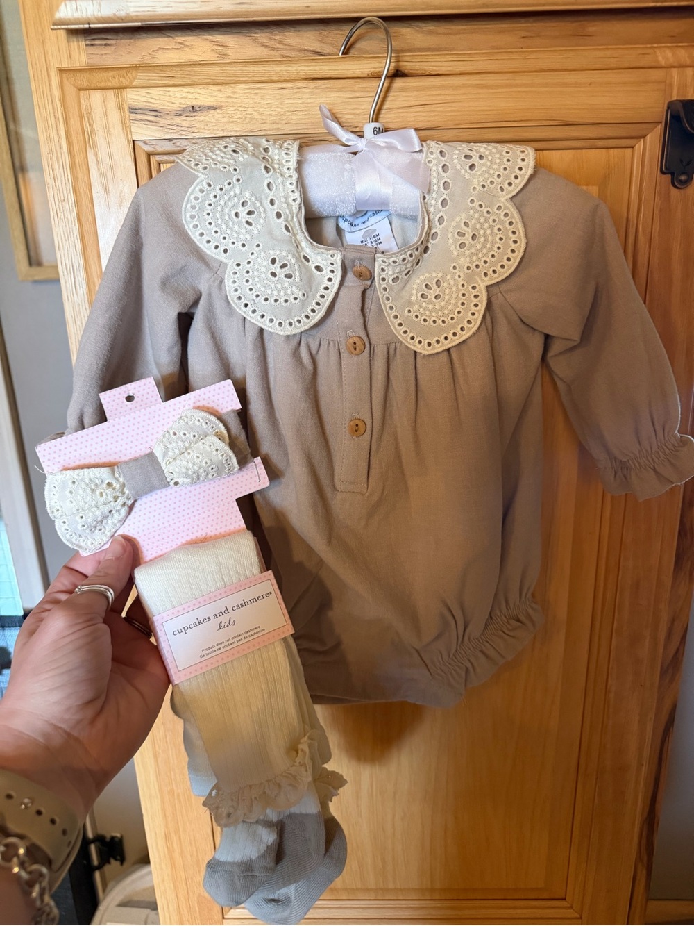 cupcakes & cashmere Kids Outfit, Socks and Bow